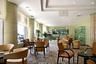 фото отеля Qingdao Huaneng Hotel