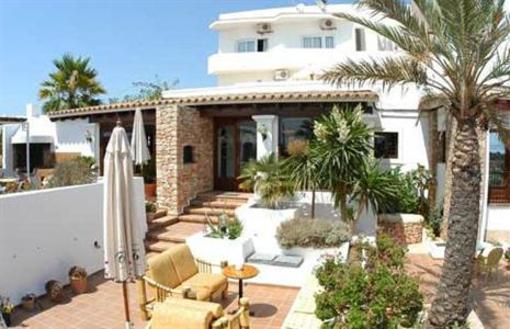 фото отеля Hostal Illes Pitiuses Formentera