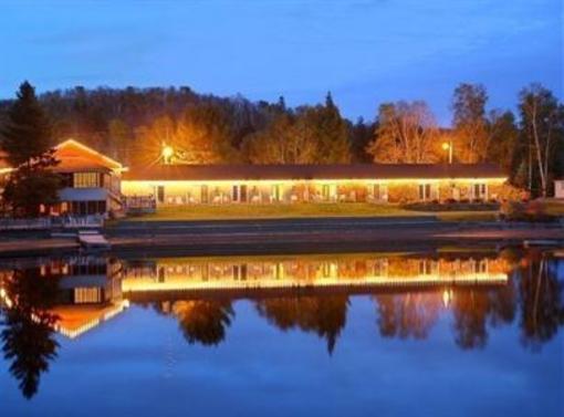 фото отеля Algonquin Lakeside Inn