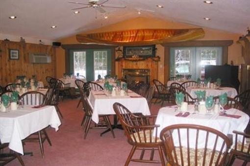 фото отеля Algonquin Lakeside Inn