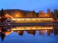 Algonquin Lakeside Inn