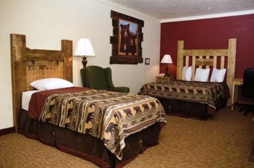 фото отеля Three Bear Lodge