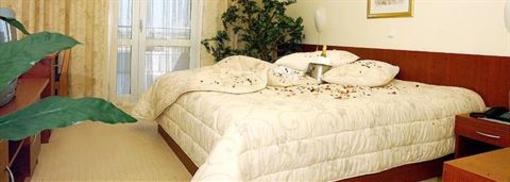 фото отеля Hotel Zovko Slavonski Brod