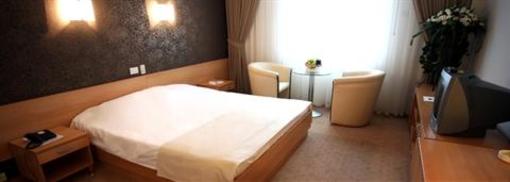 фото отеля Hotel Zovko Slavonski Brod