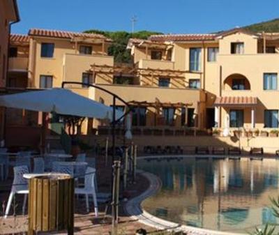 фото отеля Residence La Pergola Rio Marina