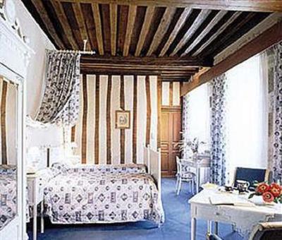 фото отеля Logis Grand Hotel Montespan Talleyrand