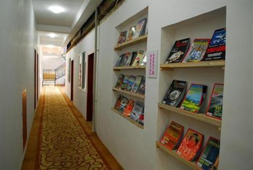 фото отеля Lvye Hostel Jiuzhaigou
