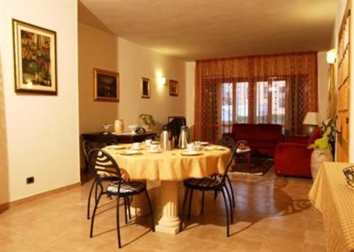 фото отеля Villa Stesia Bed & Breakfast