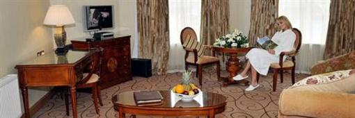 фото отеля Lawlors Hotel