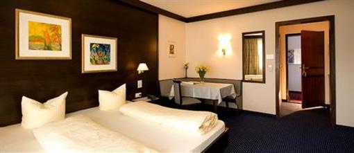 фото отеля Apart Hotel Garni Olympia Telfs