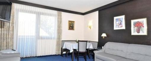 фото отеля Apart Hotel Garni Olympia Telfs