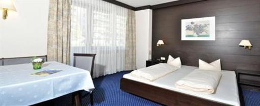 фото отеля Apart Hotel Garni Olympia Telfs