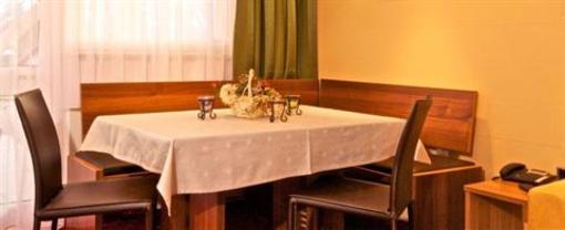 фото отеля Apart Hotel Garni Olympia Telfs