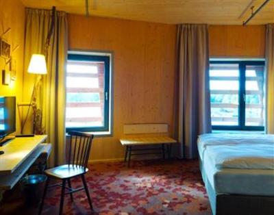 фото отеля Raphael Hotel Walderhaus