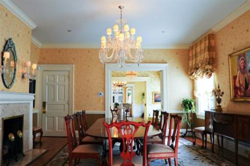 фото отеля Woodlands Inn