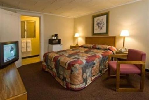 фото отеля Relax Inn Bryson City