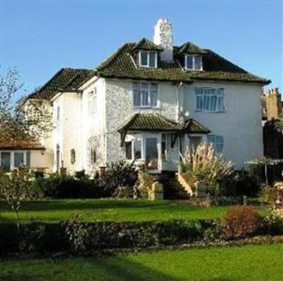 фото отеля Lindens House Bed & Breakfast Chard