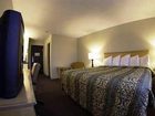 фото отеля Clackamas Inn & Suites