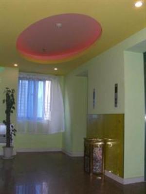 фото отеля Home Inn (Nanchang Bayi Square)