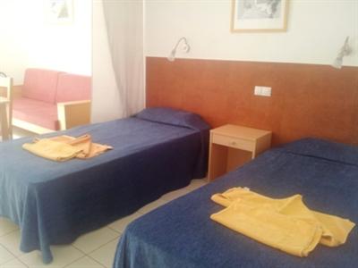 фото отеля Apartamentos Dolores