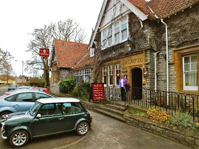 фото отеля The Bear Inn Street