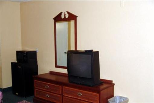 фото отеля Budget Inn of Bellflower