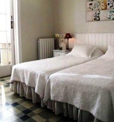 фото отеля Hostal Poblenou