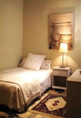 фото отеля Hostal Poblenou