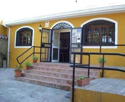 фото отеля Hostal Paquito