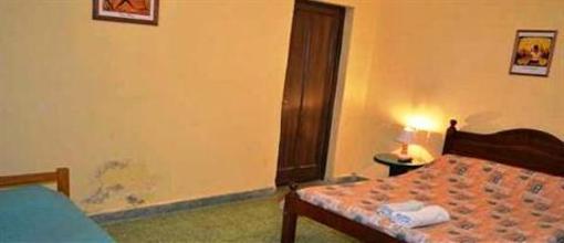 фото отеля Hostal El Quara