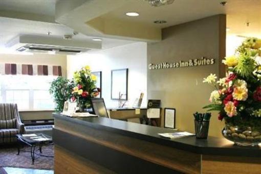 фото отеля GuestHouse Inn & Suites Sutherlin Roseburg