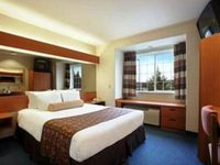 GuestHouse Inn & Suites Sutherlin Roseburg