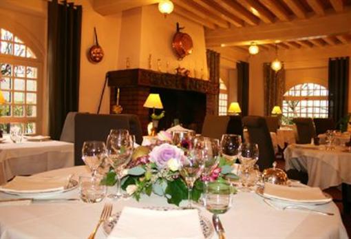 фото отеля Logis Le Relais Fleuri