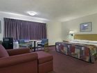 фото отеля Plano Inn & Suites