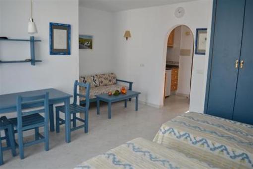фото отеля Apartamentos Can Marsalet