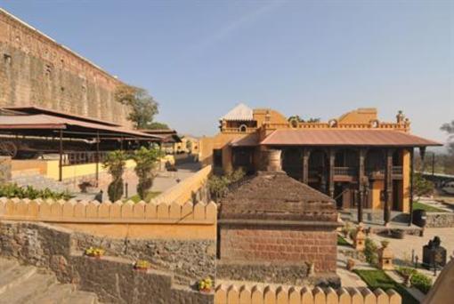 фото отеля Fort Jadhavgadh