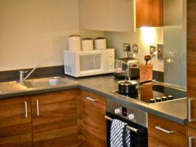 фото отеля Elm Hill Apartments