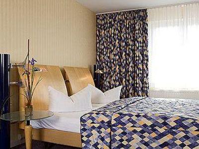 фото отеля Mercure Dresden Elbpromenade