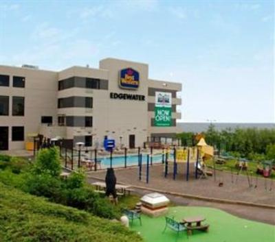 фото отеля Edgewater Resort & Waterpark