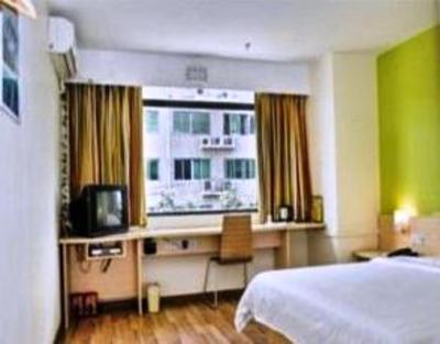 фото отеля 7 Days Inn Hangzhou Fengqi Road Silk City
