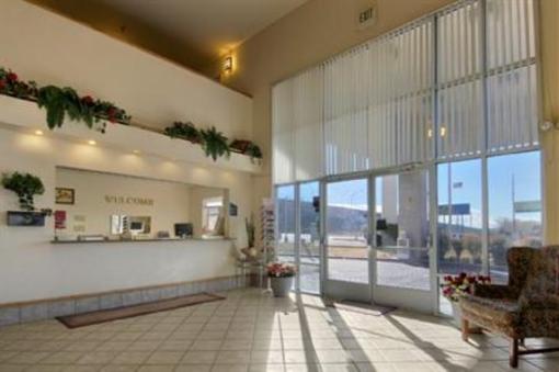 фото отеля Red Roof Inn - Midtown