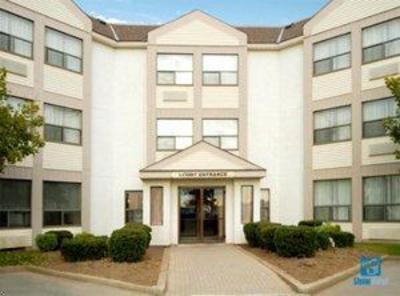 фото отеля BEST WESTERN PLUS Rose City Suites