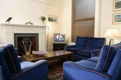 фото отеля Pearl Court Guesthouse