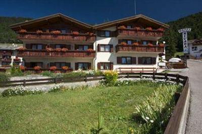 фото отеля Villaggio Albergo Nevada