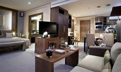 фото отеля Mirasierra Suites Hotel
