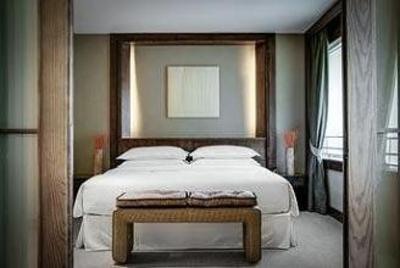 фото отеля Mirasierra Suites Hotel