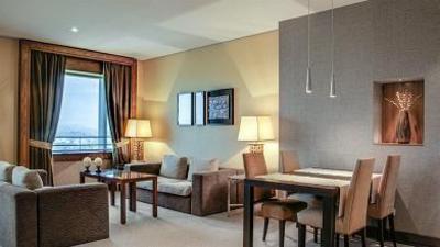 фото отеля Mirasierra Suites Hotel