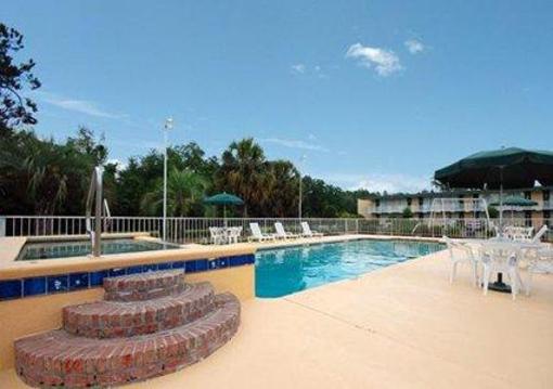 фото отеля Quality Inn South Valdosta