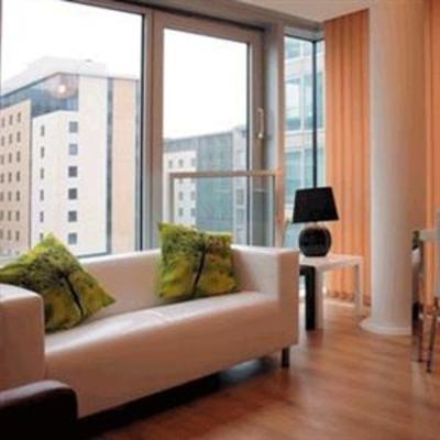 фото отеля Cotels Milton Keynes - The Hub Serviced Apartments