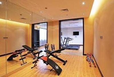 фото отеля Yangzhou Ziteng Business Hotel